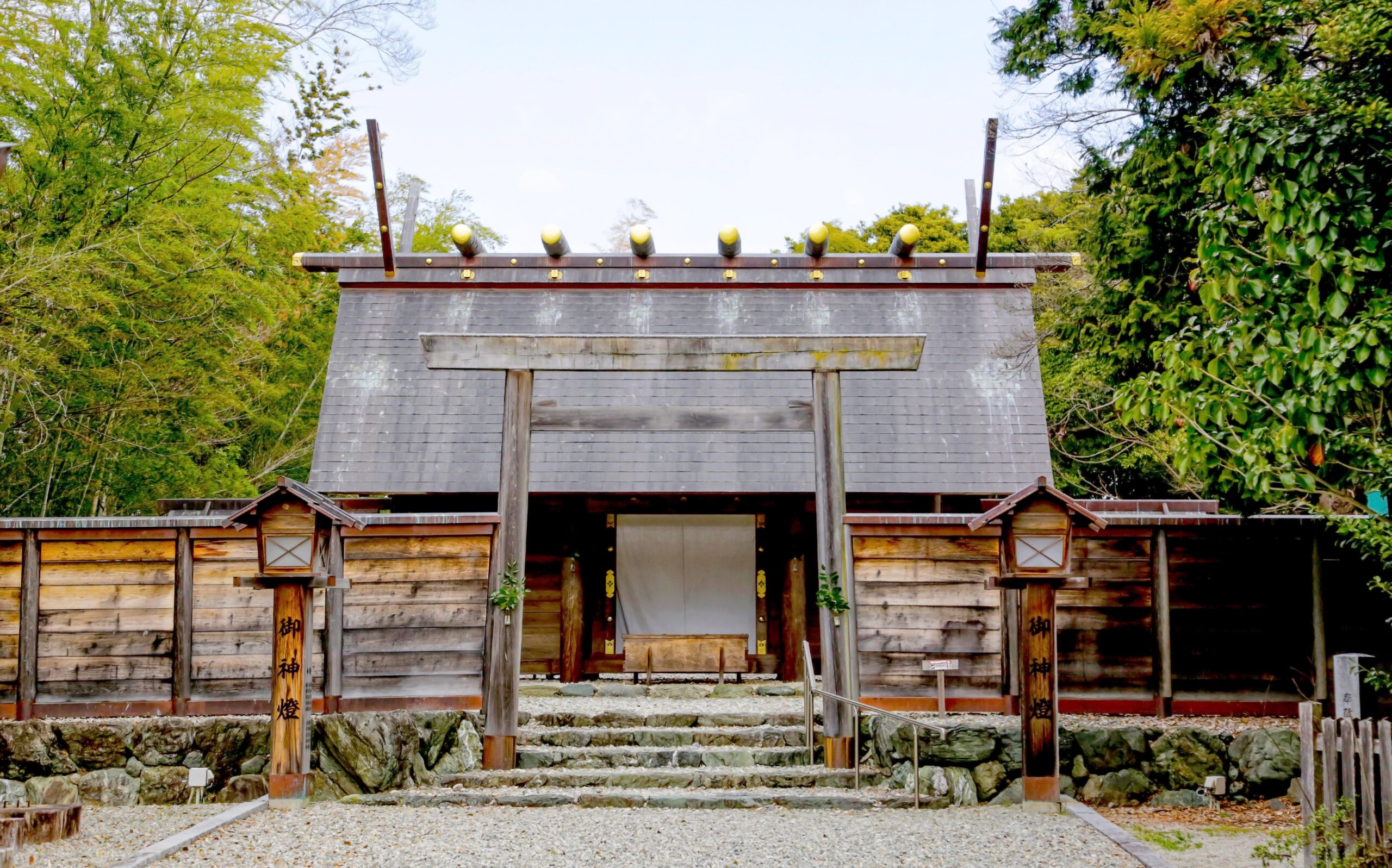 開祖･聖師･二代教主･三代教主ご参拝百十周年香良洲神社記念祭典」