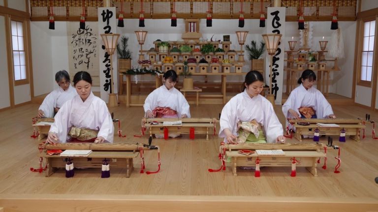 大本静岡分苑八雲琴